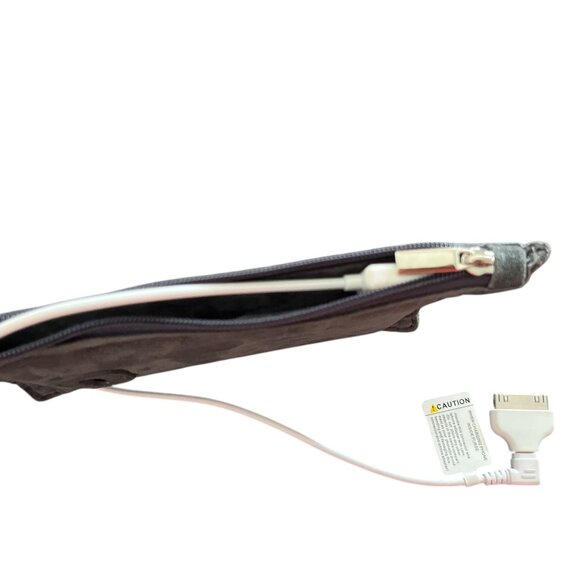 External Phone Charger USB to 30 Pin Charging Cable in Pouch for iPod 3rd 4th - Picture 6 of 9